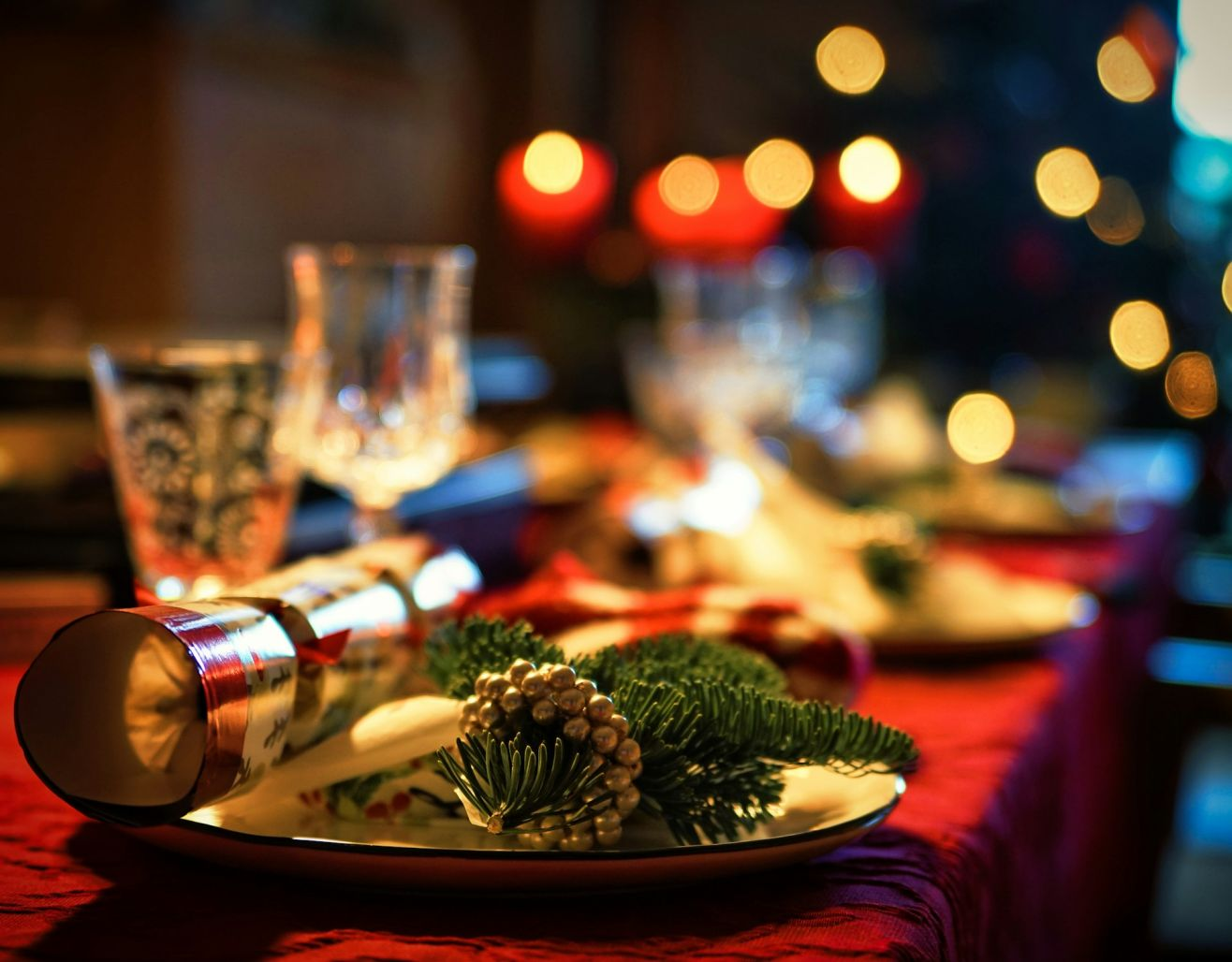 Tax Guide for Christmas Gifts and Dinners